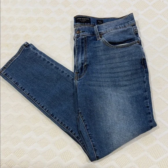 Lucky Brand Men's Classic Indigo Slim Straight Jeans - Picture 1 of 5